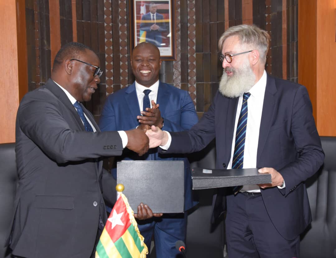 Economie: le FSA et EIFO scellent un  accord-cadre stratégique à Lomé